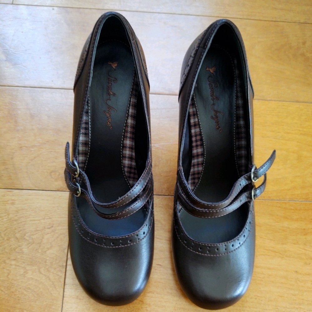 Sarah Jayne Brown Brook Shoes